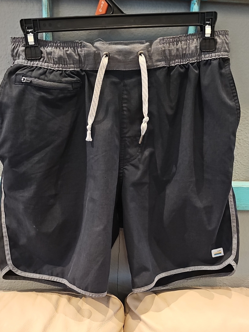 VUORI Men's Gray Drawstring Swim Shorts